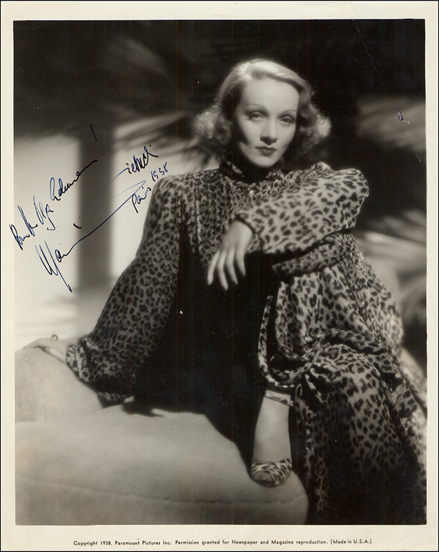 Lot 976 Marlene Dietrich