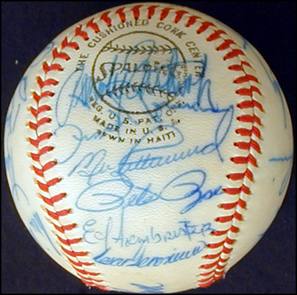 Lot 2066  Cincinnati Reds