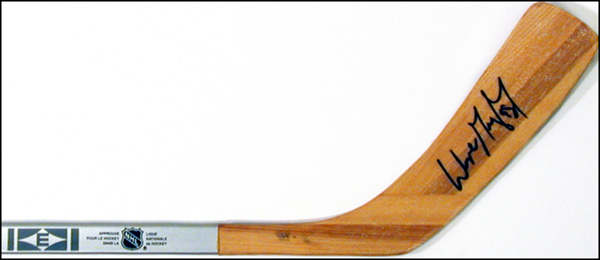 Lot 2110 Wayne Gretzky
