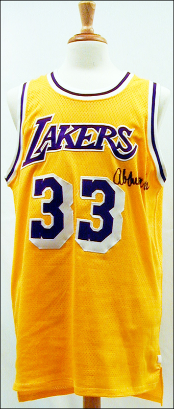 Lot 2119 Kareem Abdul-Jabbar