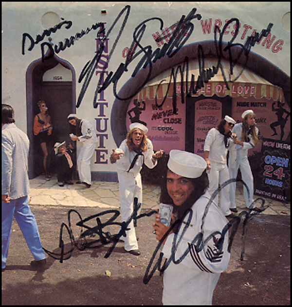 Lot 691 Alice Cooper