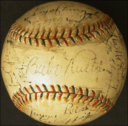 Lot #2276 NY Yankees - Image 3