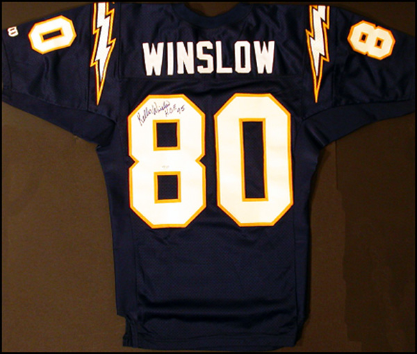 Lot 2600 Kellen Winslow