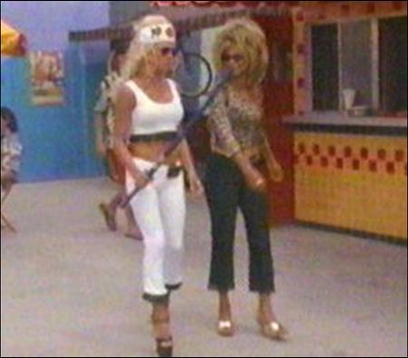 Lot #1000 Pamela Anderson - Image 3