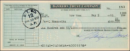 Lot #2586 Marilyn Monroe - Image 1