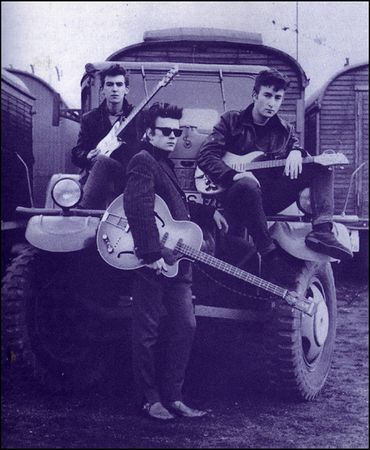 Lot #1586 Beatles & Others - Image 11