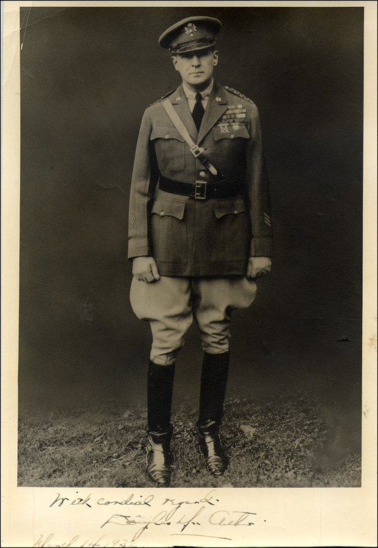 Lot 554 Douglas MacArthur