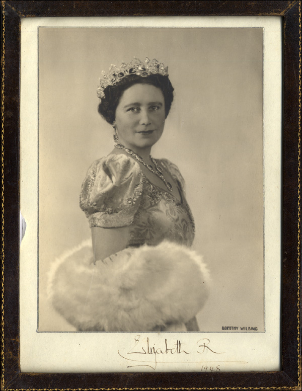 Lot 300  George VI and Elizabeth