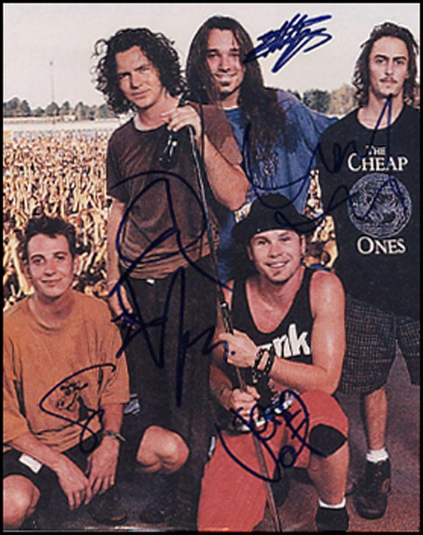 Lot 1197  Pearl Jam