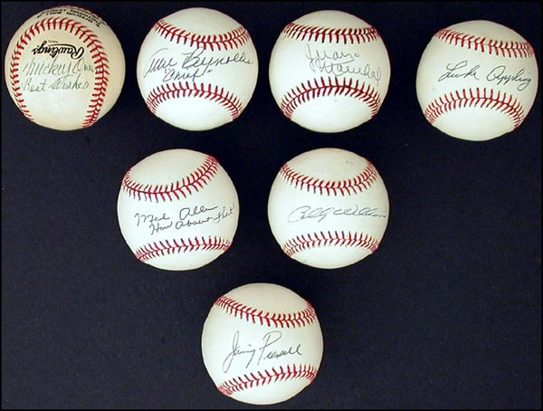 Lot 2292  Baseballs