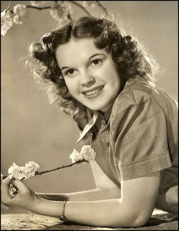 Lot #2225  Wizard of Oz: Garland, Judy - Image 2