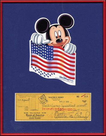 Lot #620 Walt Disney - Image 2
