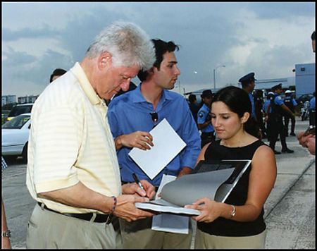 Lot #23 Bill Clinton - Image 3