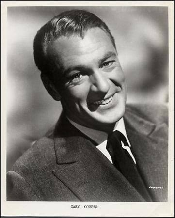 Lot #1354 Gary Cooper - Image 4