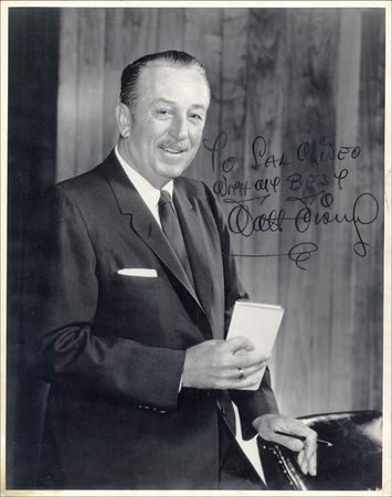 Lot #845 Walt Disney - Image 1