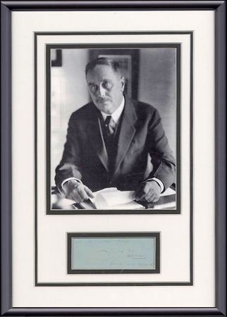 Lot #826 H. G. Wells - Image 2
