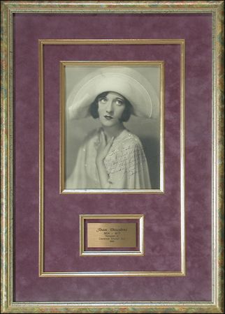 Lot #1279 Joan Crawford - Image 2