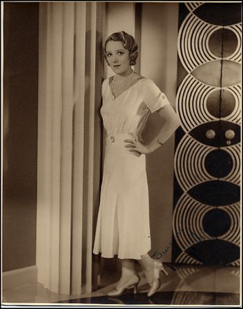 Lot #2096 Mary Pickford - Image 2