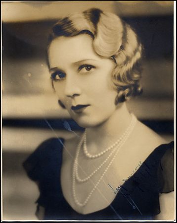Lot #2096 Mary Pickford - Image 4