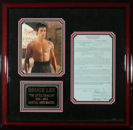 Lot #2024 Bruce Lee - Image 2