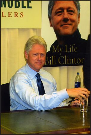 Lot #24 Bill Clinton - Image 3