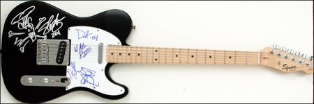 Lot #1038  Guns ?N? Roses - Image 1