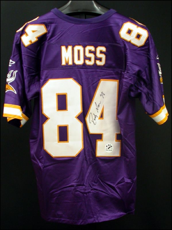 Lot 2878 Randy Moss