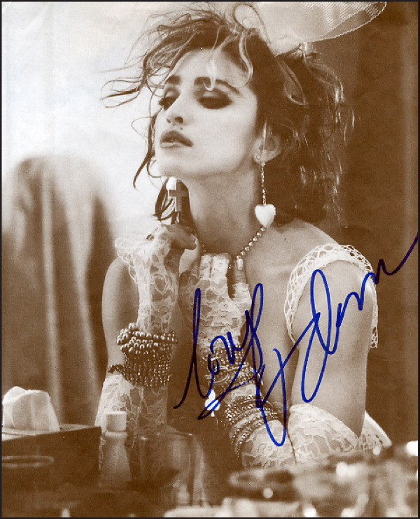 Lot 1371 Madonna