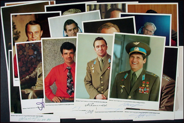 Lot 904 Russian Cosmonauts