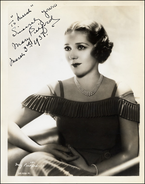 Lot 2386 Mary Pickford