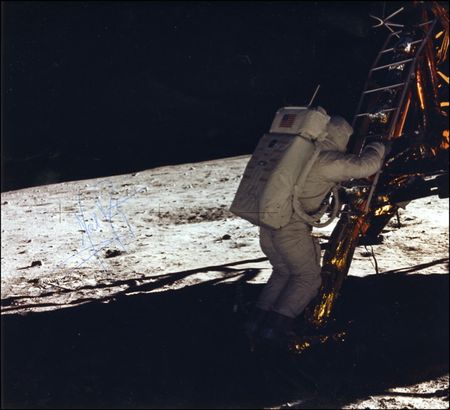 Lot #663 Neil Armstrong - Image 3