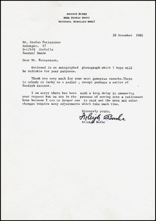 Lot #538 WWII Heroes - Image 3