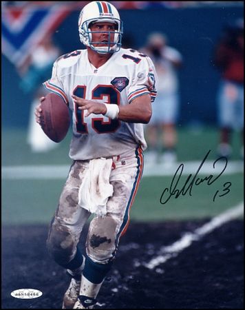 Lot #2256 Wayne Gretzky and Dan Marino - Image 2