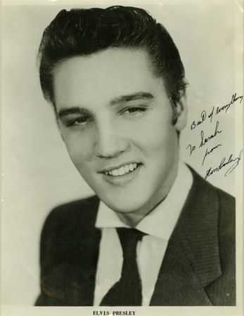 Lot #1007 Elvis Presley - Image 1