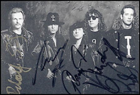 Lot #1027 Scorpions - Image 2