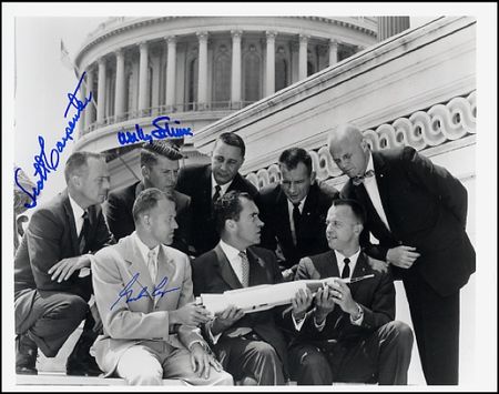 Lot #552 Mercury Astronauts - Image 3