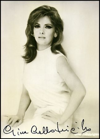 Lot #1440 Gina Lollobrigida - Image 4