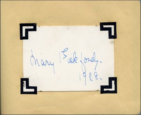 Lot #989 Autograph Album - Image 3
