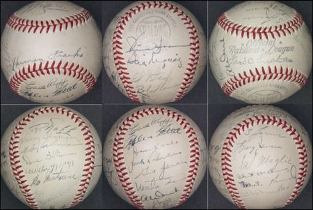 Lot #1958 NY Giants - Image 1