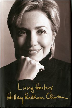 Lot #34 Hillary Clinton - Image 4