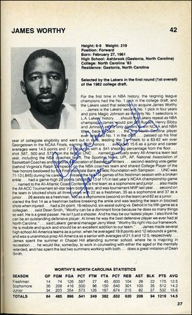Lot #1905 Los Angeles Lakers - Image 1