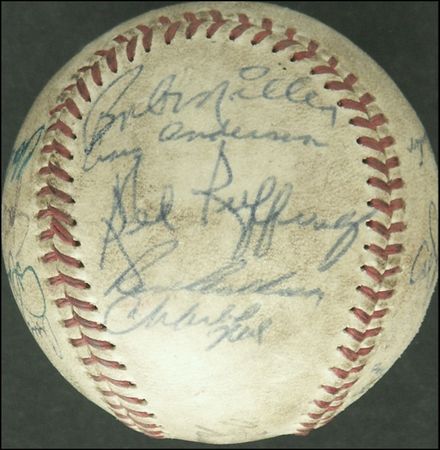 Lot #1948 Pittsburgh Pirates and NY Mets - Image 3