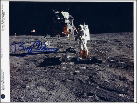 Lot #409 Buzz Aldrin - Image 2