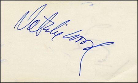 Lot #1719 Natalie Wood - Image 1