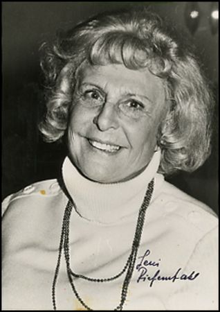 Lot #1554 Leni Riefenstahl - Image 2