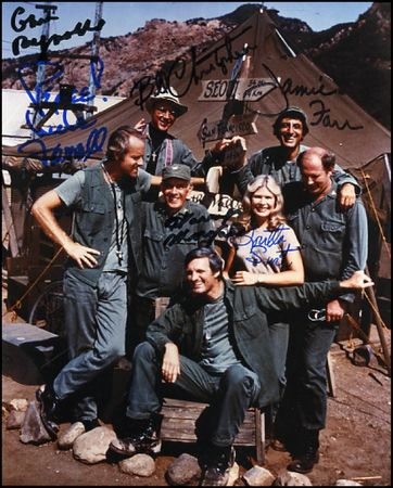 Lot #1419 M*A*S*H - Image 1