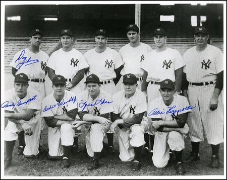Lot #1912 NY Yankees - Image 3