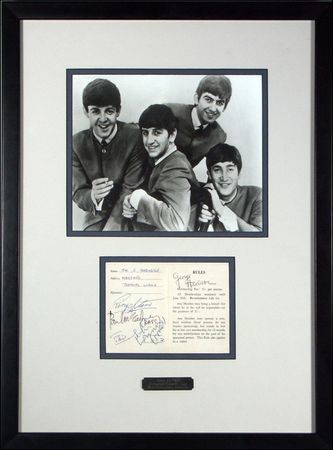 Lot #704 Beatles - Image 3