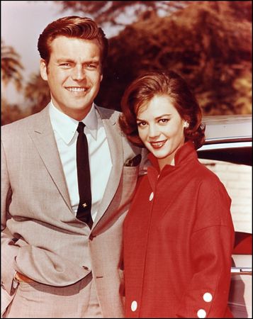 Lot #1679 Natalie Wood and Robert Wagner - Image 3