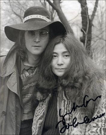 Lot #814 Beatles: Lennon, John and Yoko Ono - Image 1